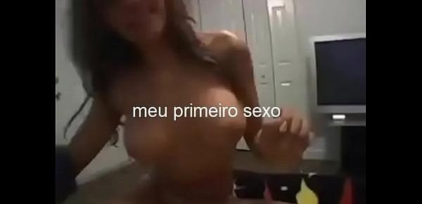  namorada brasileira amadora tendo orgasmos múltiplos em 5 minutos